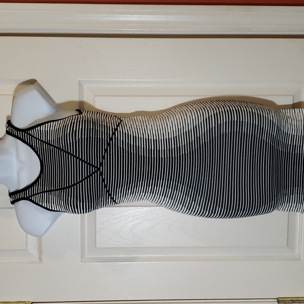 BCB Generation body con dress - Picture 2 of 15